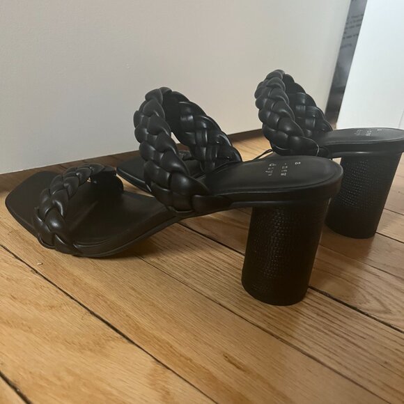 Black Braided Strap Block Heel - Picture 2 of 4